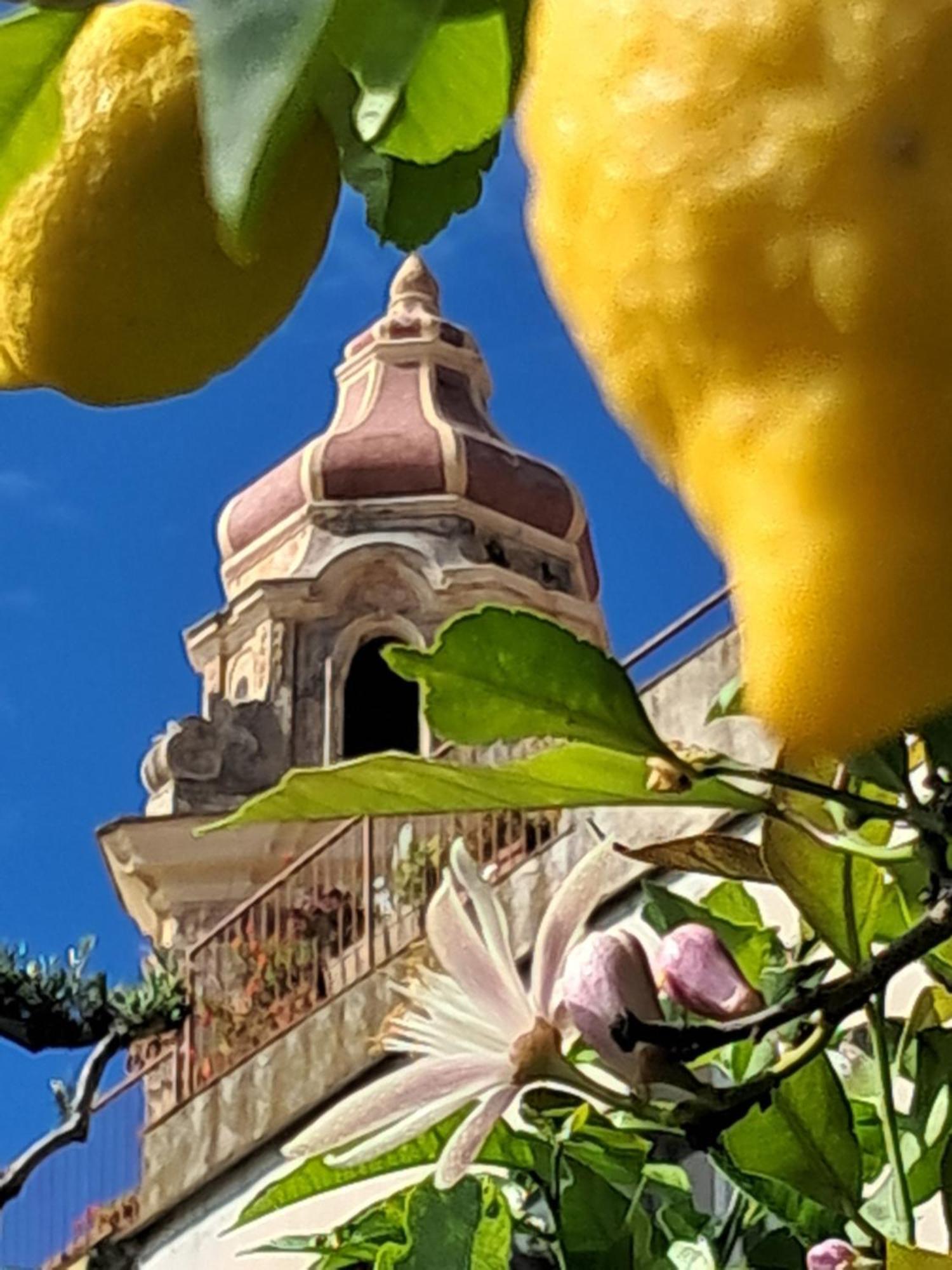 Florinda Lemon'S Suite Cervo Exteriör bild
