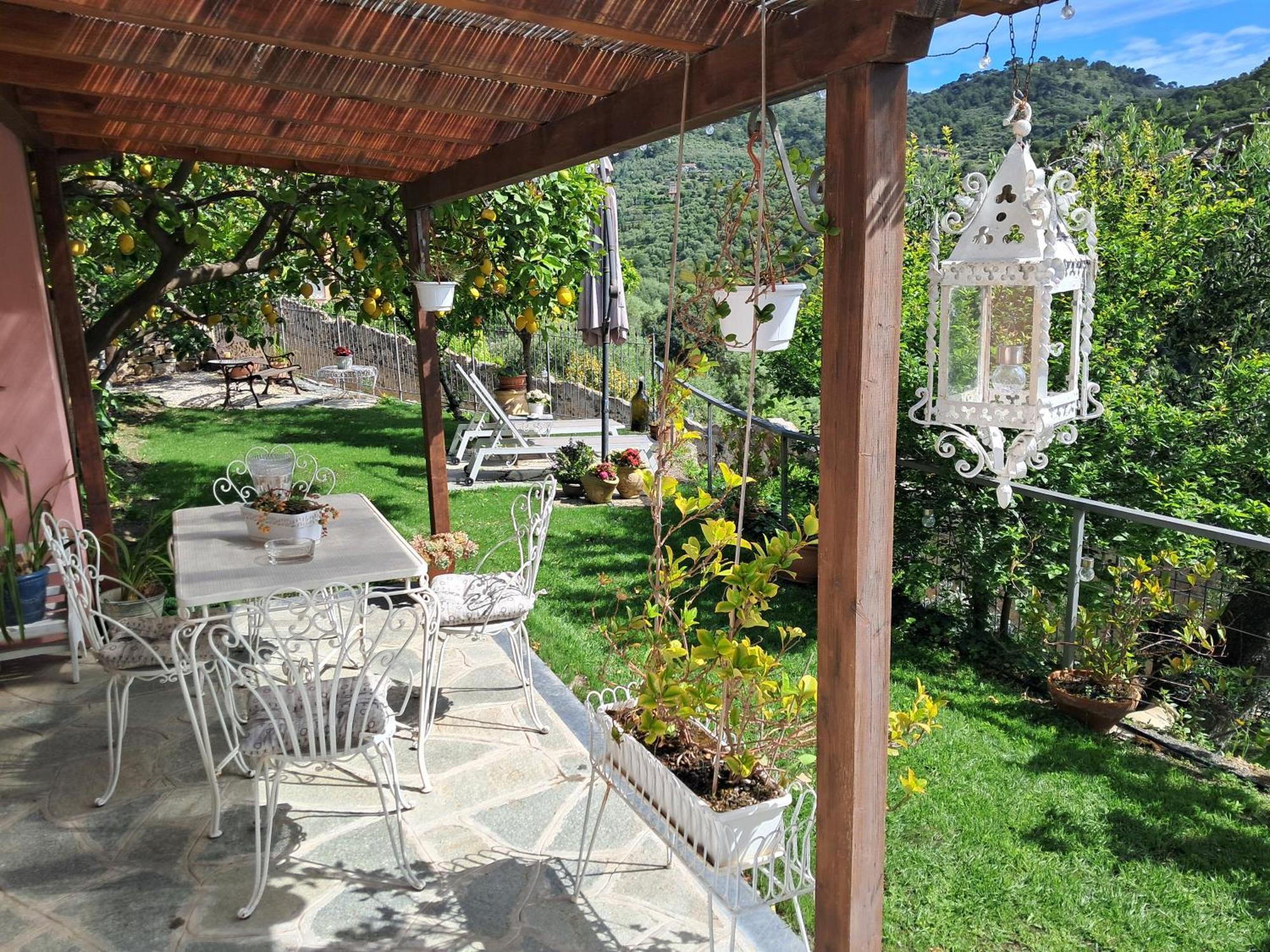 Florinda Lemon'S Suite Cervo Exteriör bild